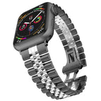 7 45mm / 6 & SE & 5 & 4 44mm / 3 & 2 & 1 42mm / Black + Silver