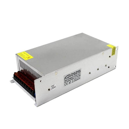 Reliable LED Light Bar Power Supply For Security Displays - 12V DC aluminum housing mains-to-12V converter, tested for stability and heat dissipation