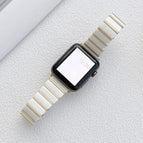 7 45mm / 6&SE&5&4 44mm / 3&2&1 42mm / White Gold