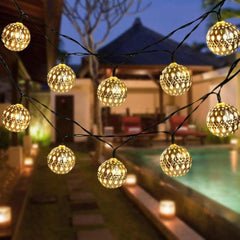 Cadena de luces LED para exteriores con forma de bola hueca de hierro forjado, decoración para festivales de jardín, con control remoto