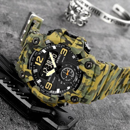 SKMEI Electronic Watch with Stainless Steel Buckle and Waterproof Design rugged camo digital-analog watch for active daily wear, 50m water-resistant