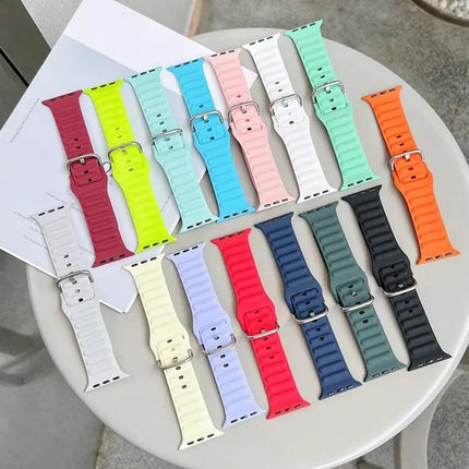 Silicone Apple Watch Band Compatible 38/40/41/42/44/45mm