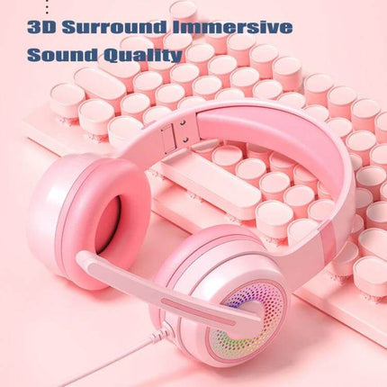 Wired Stereo Gaming Headset With Mic For PC Gaming Sessions pink wired 3.5mm headset with mic on pastel keyboard