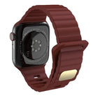 Series 8&7 41mm / SE 2&6&SE&5&4 40mm /   3&2&1 38mm / Deep Red