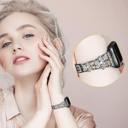 Clover Diamond Metal Adjustable Band For Apple Watch 41/45mm | Syndmart