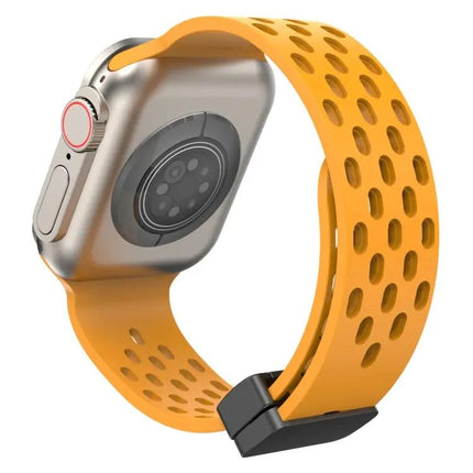 Magnetic Clasp Silicone Apple Watch Band 41mm For Series 7/8