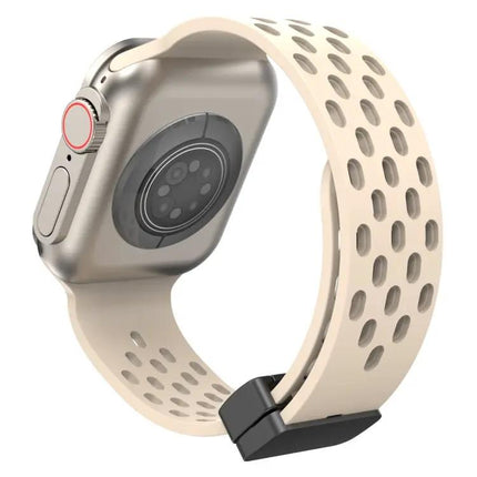 Magnetic Clasp Silicone Watch Band For Apple Watch 45mm