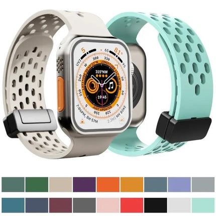 Magnetic Clasp Silicone Watch Band For Apple Watch 45mm