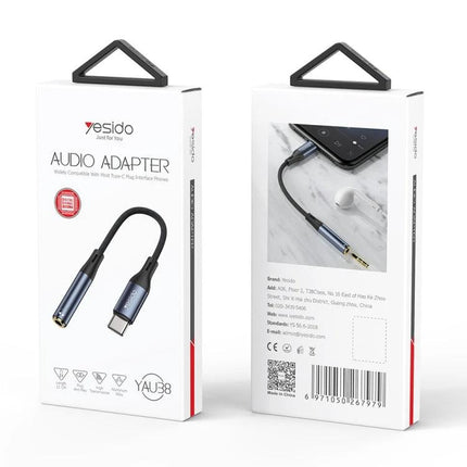 Yesido YAU38 Type C To 3.5mm Female Audio Adapter Aluminum Alloy Nylon Braided packaged retail box showing adapter and phone