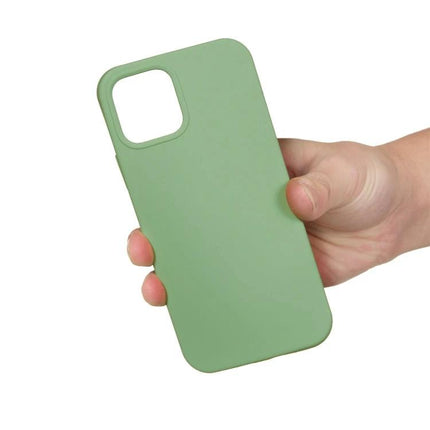 iPhone Silicone Case Slim for Everyday Use – slim green silicone shell with PC frame, soft interior for scratch and impact protection