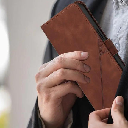 Phone Case With Crossbody Strap For Everyday Hands-Free Use