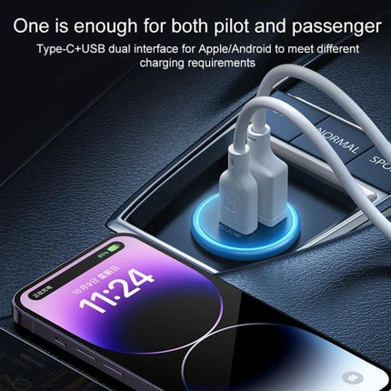 MOMAX Car Fast Charger Dual USB C And USB A Ports For Quick Charging in car cigarette socket charging two devices simultaneously