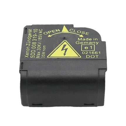 D2S Headlight Igniter Adapter For Audi A6/S6 Replacement Part - black plastic D2S HID adapter housing, plug-and-play igniter replacement