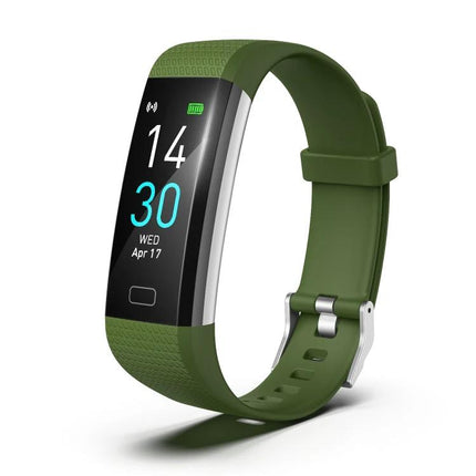 Track Everyday Activities with This Fitness Bracelet in green showing steps, heart rate and syncable phone data