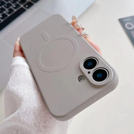 Daily Silicone Phone Case for iPhone 16 Everyday Protection | Syndmart