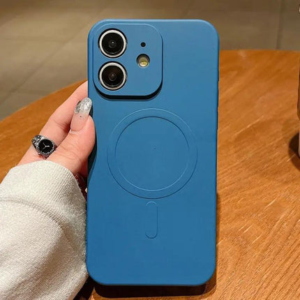 iPhone 11 Silicone Phone Case for Everyday Use | Syndmart