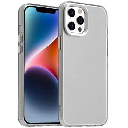 Essential Phone Case For Everyday iPhone Protection During Daily Activities And Commutes | Syndmart