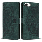 For iPhone 17e / 16e / Green