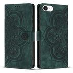 For iPhone 17e / 16e / Green