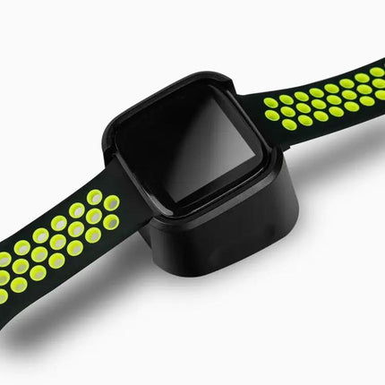 XDfind USB-A Smartwatch Charging Dock for Fitbit Versa