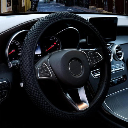 Breathable Mesh Steering Wheel Cover For Daily Driving 38cm – black breathable textured cover for improved grip, sweat and UV protection