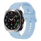 L / Light Blue