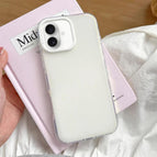 For iPhone 17 / White