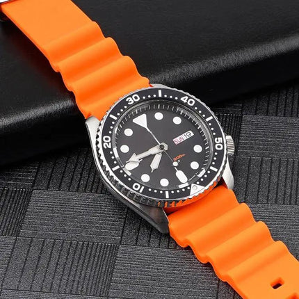 Silicone Replacement Watch Band Silver Buckle 20/22mm