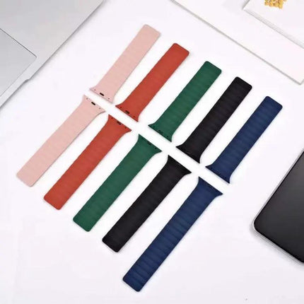 Magnetic Loop Silicone Band For Apple Watch 38/40/41mm