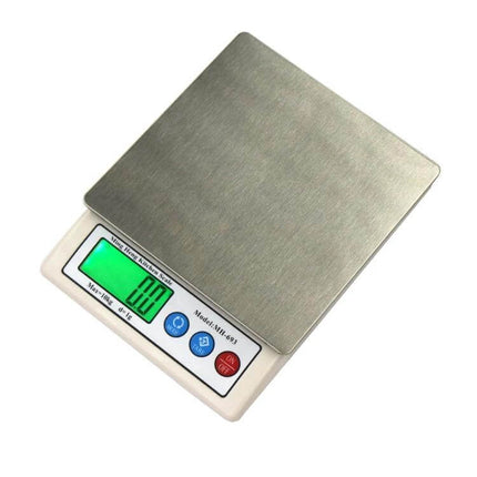 Electronic Kitchen Scale For Everyday Use With 10kg Capacity - stainless steel platform, digital display and 10kg/1g precision