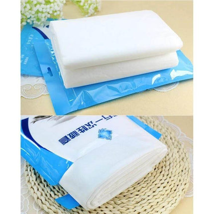 Disposable Travel Quilt Sheets 2m x 2.2m For Hotel Stays lightweight disposable quilt sheet on blue packaging