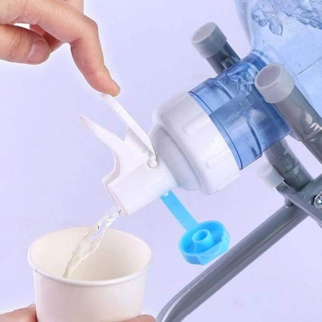 PP Water Bottle Faucet Dispenser Valve For 55mm Crown Top Bottles white PP pour spout dispensing water into paper cup