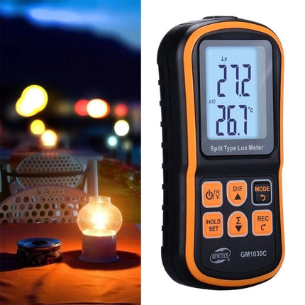 Benetech Portable LUX Meter for Everyday Light Measurement - split sensor digital lux meter showing 272 lx and 26.7°C, black orange handheld GM1030C