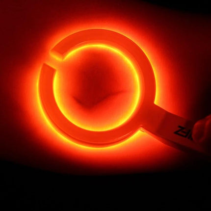 Handheld Vascular Imaging Instrument For Facial Vein Detection showing red ring light highlighting superficial facial vessels for vein location