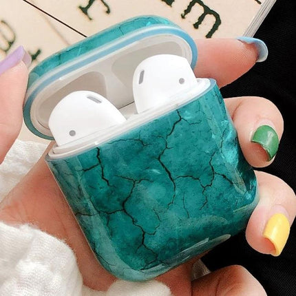 Seaweed Pattern Case for AirPods in Daily Outings and Commutes - teal seaweed-pattern protective AirPods case, dustproof drop-proof, easy charging access