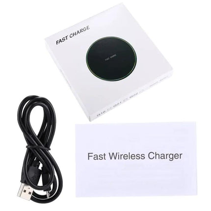Compact Q21 Charger for Daily Home and Travel Use