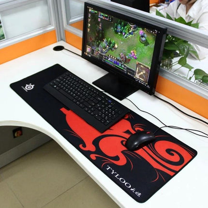 Large Dragon Mantis Mouse Pad for Gaming and Office Use, 90cm x 30cm - black red extended gaming desk mat with keyboard and mouse