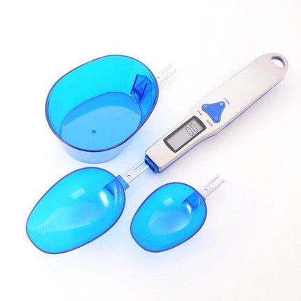 Kitchen Scale With Three Measuring Spoons For Precise Home Cooking - digital scale with 180ml, 45ml, 25ml blue measuring spoons and tare/lock features