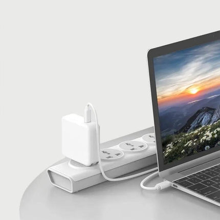 USB-C Power Charger for Daily Home and Travel Use