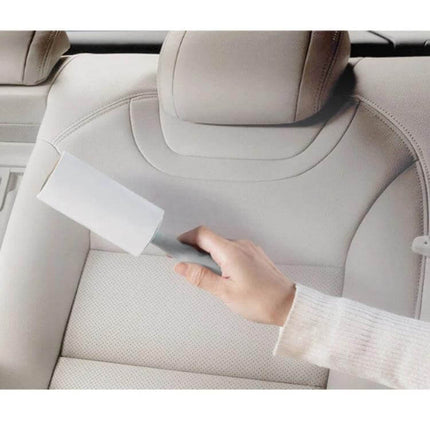 Long-Handle Sticky Roller for Clothing Pilling Removal, 22 cm used on car seat fabric to lift pills and lint with 22 cm handle
