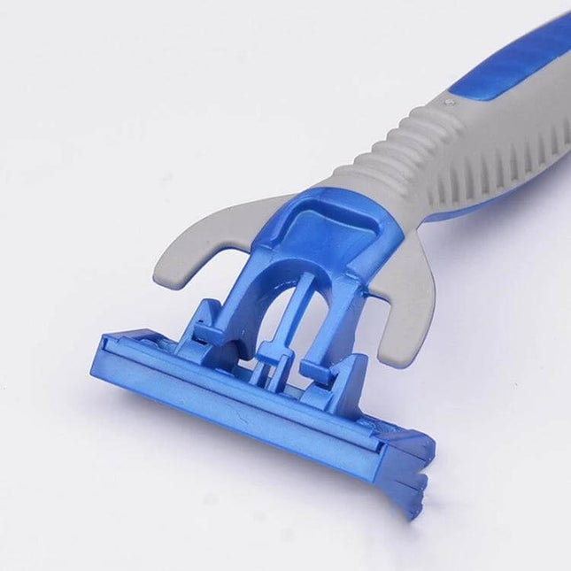 Men's Five-Layer Stainless Steel Disposable Razor For Daily Shaving with rubber-grip handle in blue and gray, close-up of five-layer blade head