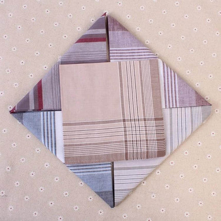 Men's Multicolor Plaid Pocket Square For Everyday Wear 38x38 cm folded cotton plaid square on beige background