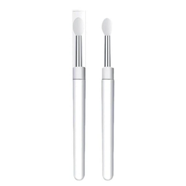 Alt Tag: Nail Art Silicone Applicator Sticks 2-Pack For Powder And Eyeshadow white silicone tip applicators with aluminum tubes and plastic handles