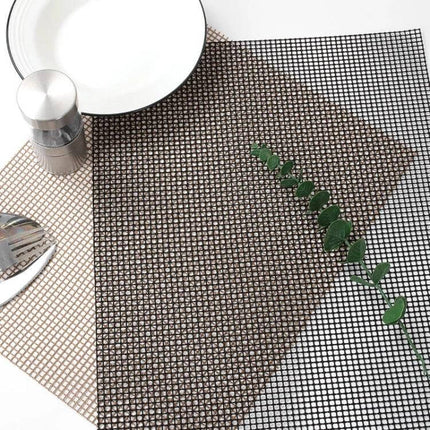 Nonstick Grill Mat 30x40 Cm For Easy Grilling On Barbecues black/brown Teflon nonstick grill mat on table with plate and utensils