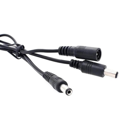 Versatile DC Power Connection Cable with Male and Female Ends, 0.3m - short all-copper DC cable with male and female connectors for tight spaces