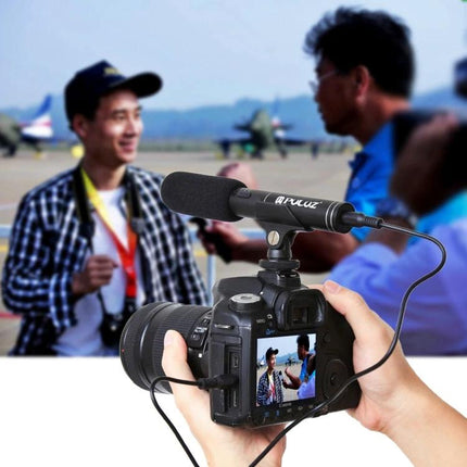PULUZ Microphone for Everyday Video and Interview Recording mounted on DSLR capturing clear interview audio