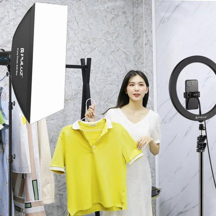 PULUZ 60x90cm Rectangle Softbox for Speedlite Photography used in studio to soften light for portrait and product shots