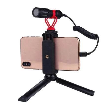 PULUZ Cable for iPhone Microphone Connections in Daily Recordings – compact setup showing 3.5mm mic connected to iPhone on mini tripod