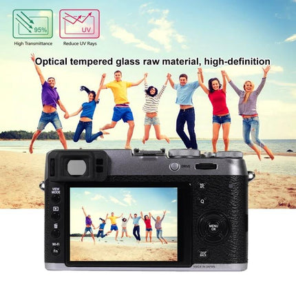 PULUZ Tempered Glass Screen Protector for Fujifilm X100T showing clear high-definition screen protection with beach group photo displayed