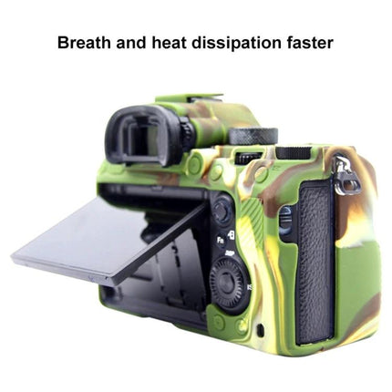 PULUZ Soft Silicone Protective Case for Sony A9 and A7 Cameras camo green protective sleeve showing articulating screen access and heat dissipation